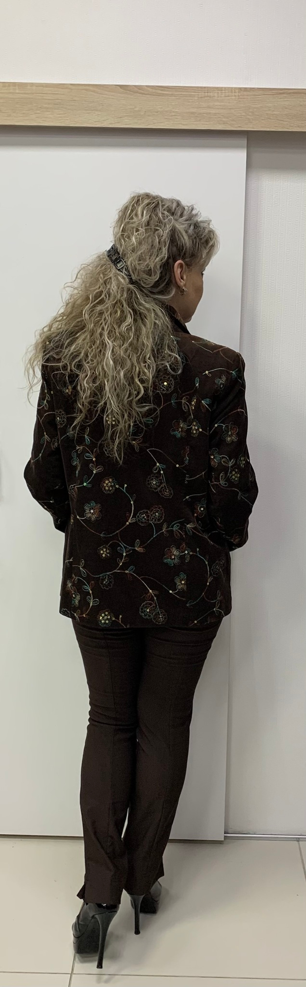 Узкие стрейчивые брюки на флисе большие размеры