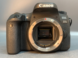 Canon 77D kit 18-55mm 3.5-5.6 IS STM 1650 кадров