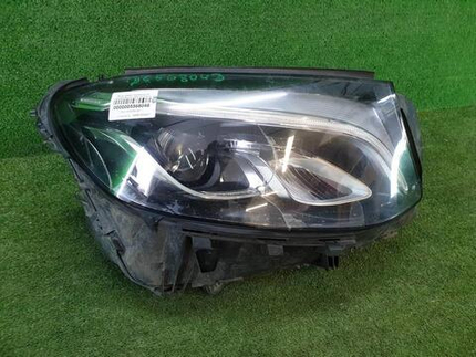 Битая Фара правая Mercedes GLC X253 (2015-2019) LED