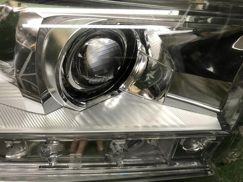 Фара правая Land Cruiser 200 (2015-2021) LED