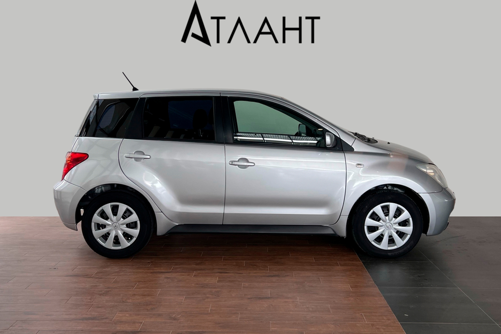 Toyota ist, 2004 год