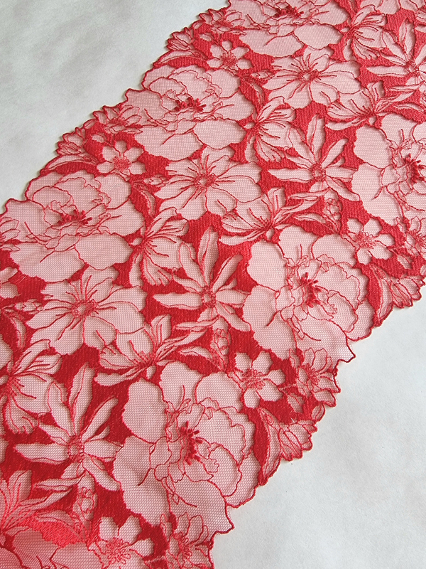 Вышивка на сетке красная К205