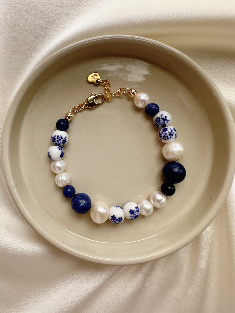 Браслет Гжель с жемчугом и содалитом