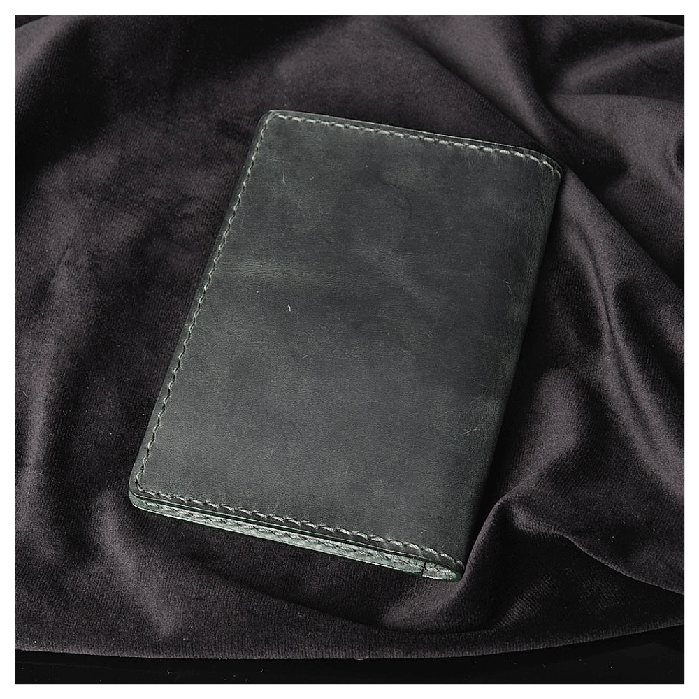 Кожаная обложка на паспорт «Рысь»