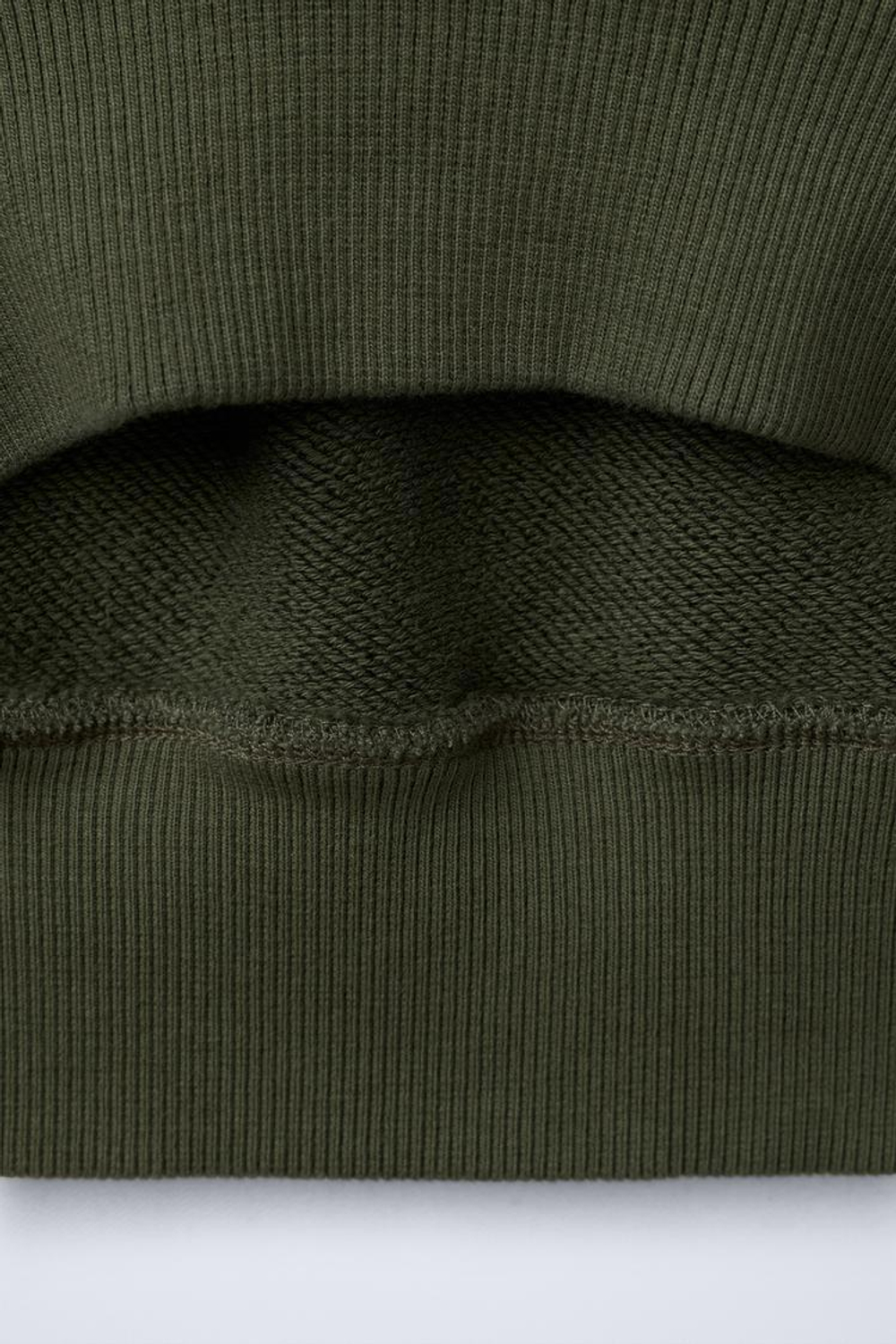 ZARA Х BENSIMON ® ТОЛСТОВКА С КРУГЛЫМ ВЫРЕЗОМ, ХАКИ