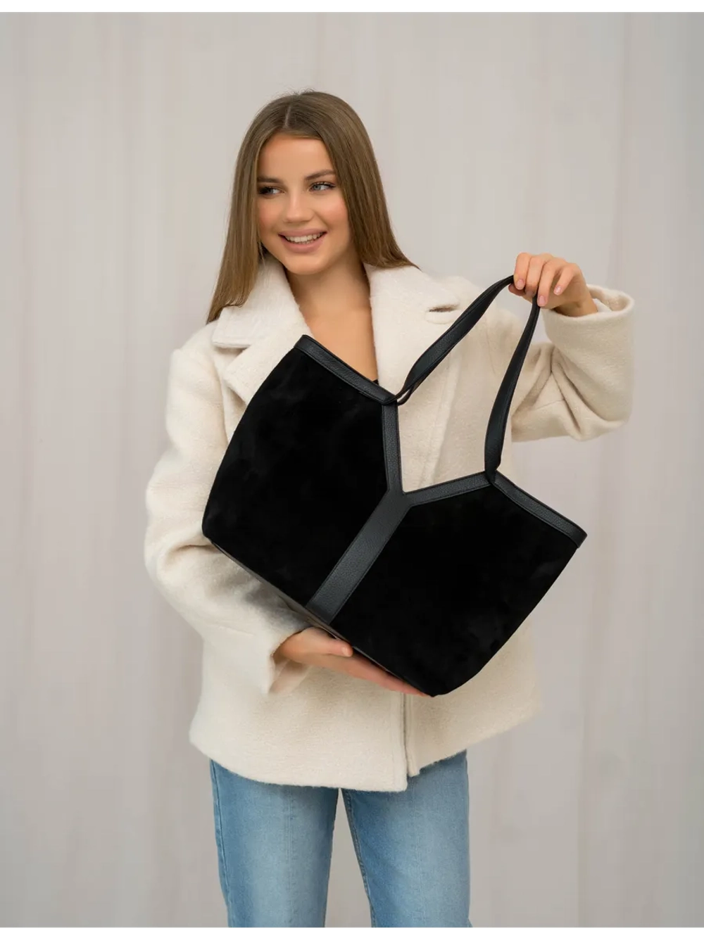 Сумка через плечо большая шоппер натуральная замша