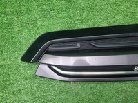 Решетка радиатора верхняя Subaru Forester 5 21-нв