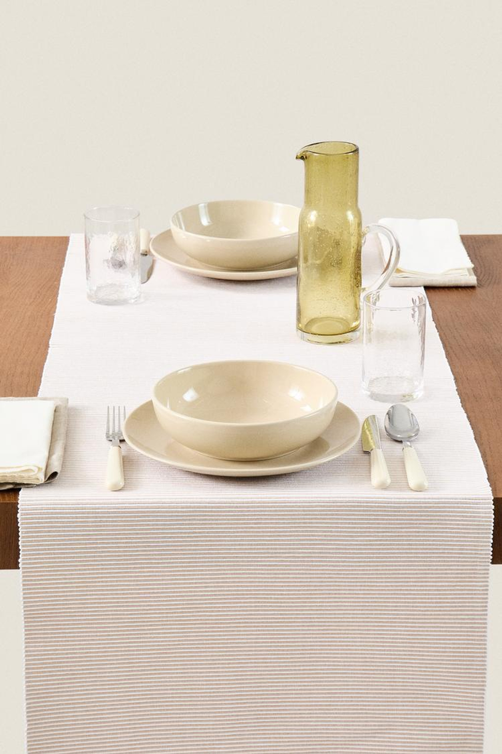 ZARA HOME РЕБРИСТАЯ НАСТОЛЬНАЯ ДОРОЖКА, БЕЖЕВЫЙ