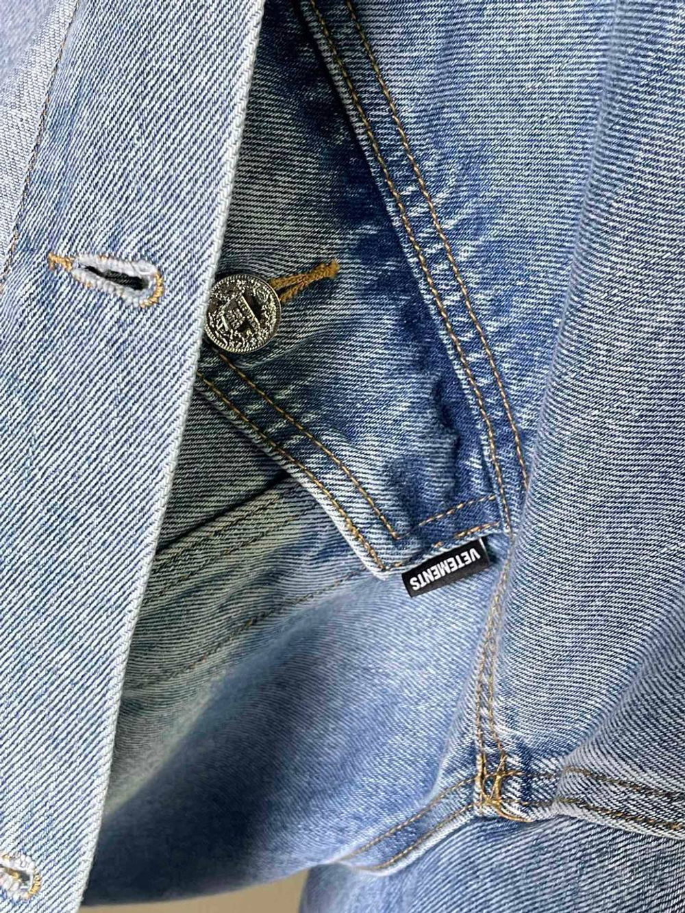 Джинсовая куртка Vetements