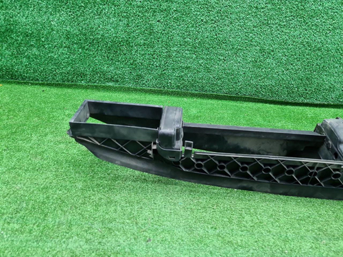 Воздуховод радиаторов нижний BMW X5 G05 (18-23)