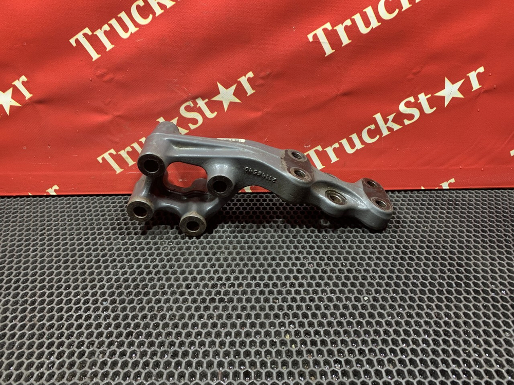 Кронштейн кабины