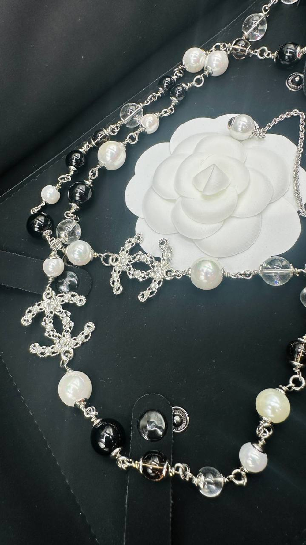 Бусы CHANEL