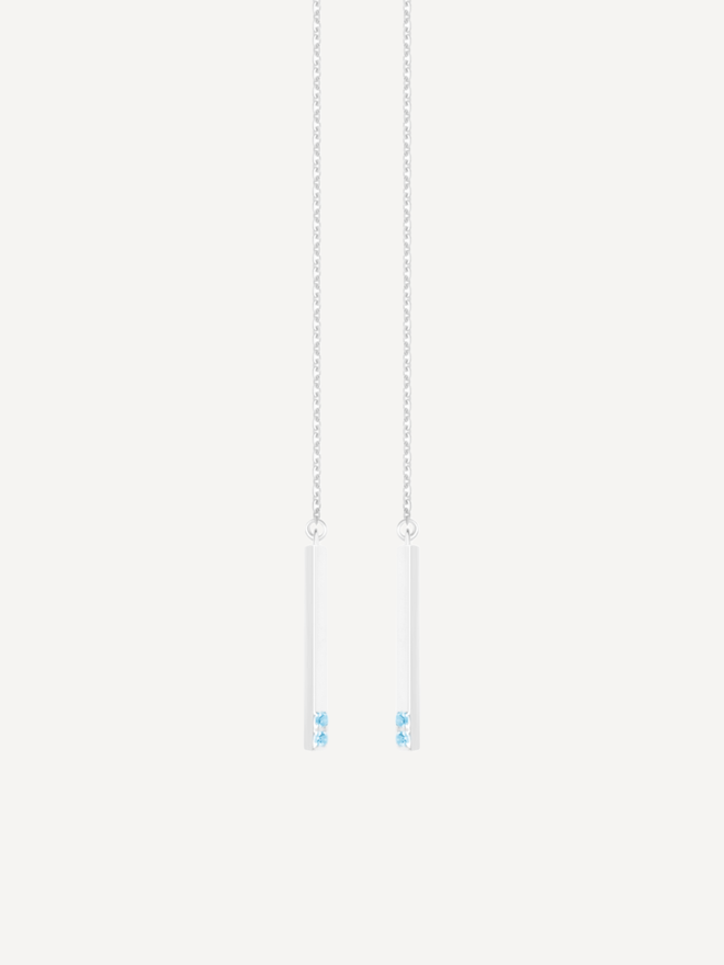 Серьги-продёвки из серебра со вставками из выращенной голубой шпинели