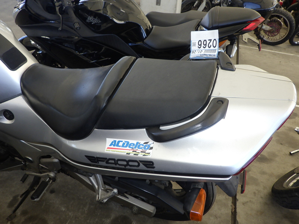 Suzuki RF400RV 040930