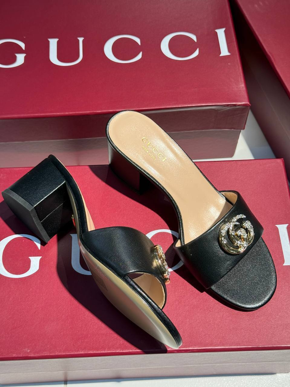 Босоножки Gucci