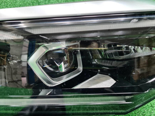 Фара правая VW Passat B8 (2021-н.в.) LED