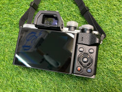 Olympus OM-D E-M10 Mark II Kit 14-42mm EZ