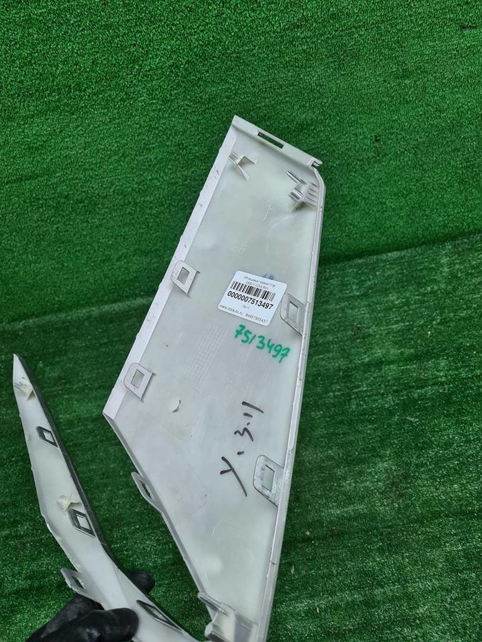 Накладка переднего бампера Geely Coolray (23-нв)