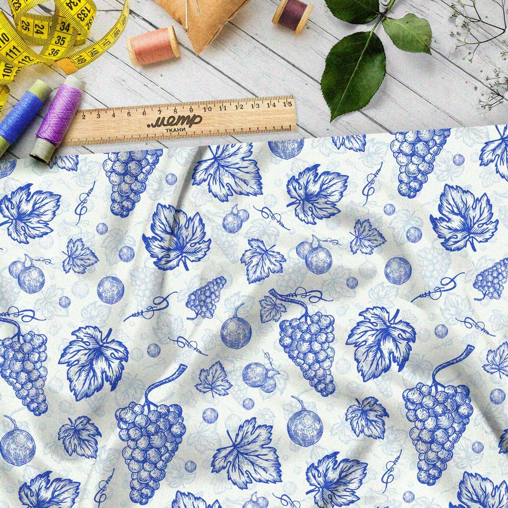 Ткань сатин нарисованная синей пастой смородина