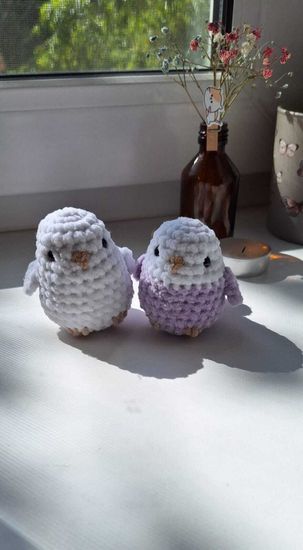 Вязаная игрушка ручной работы "Попугайчик"