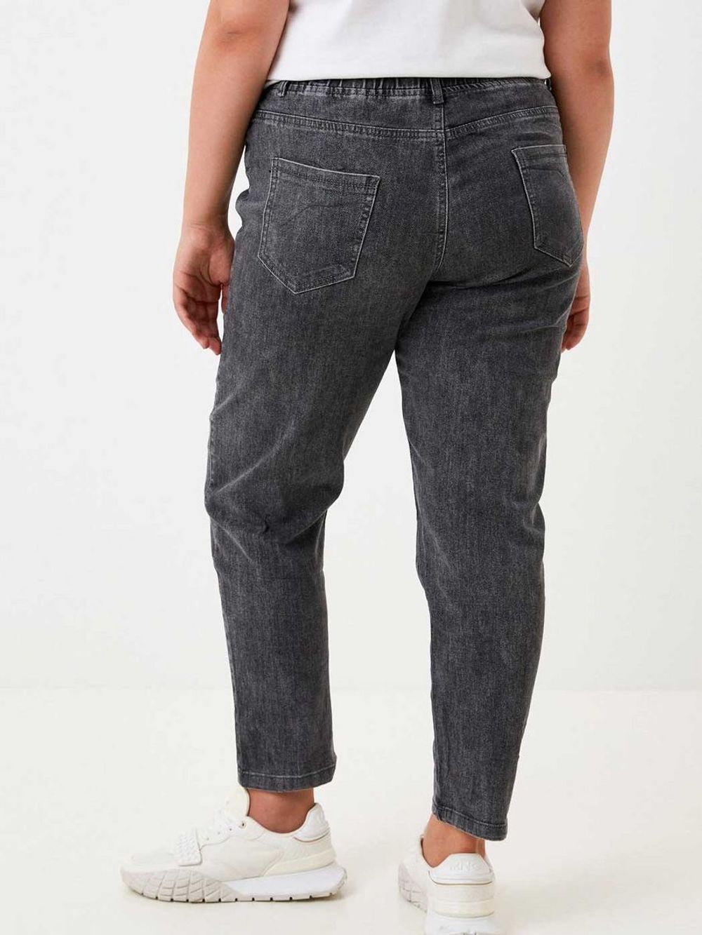 Джинсы на резинке больших размеров