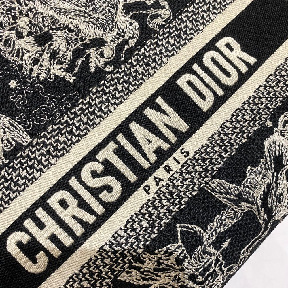 Christian Dior Lady Dior 24 cm