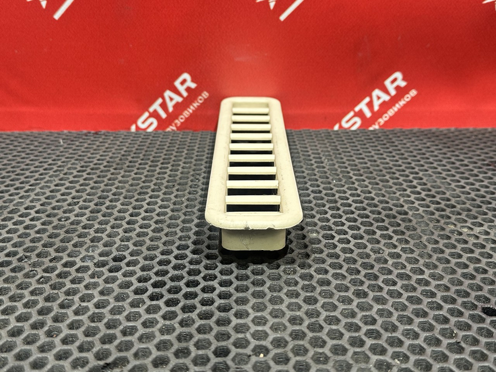 Дефлектор воздушный