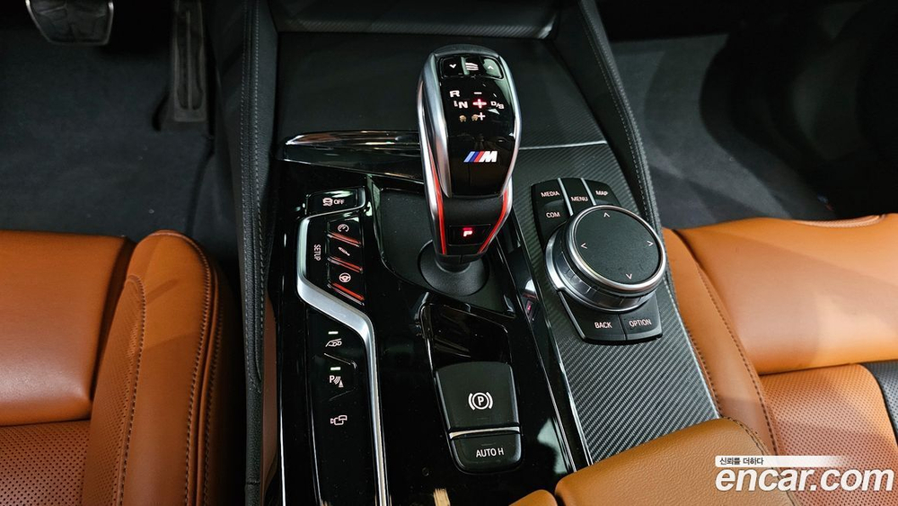 BMW M5 (F90) M5 Sedan (04.2020)