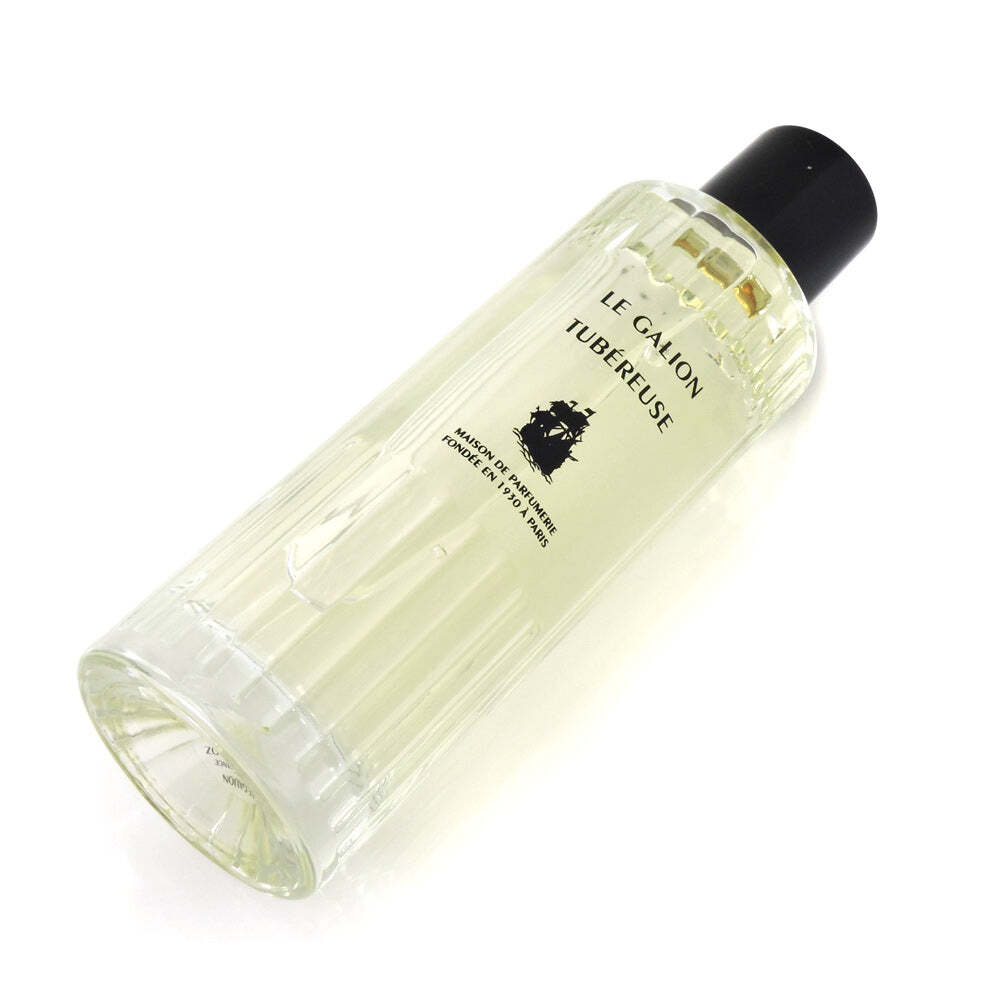 Le Galion Tubereuse — парфюмерная вода для женщин. Утонченная, женственная тубероза с ягодно-фруктовыми нюансами