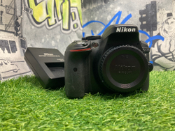 Nikon D5300 14.200 кадров