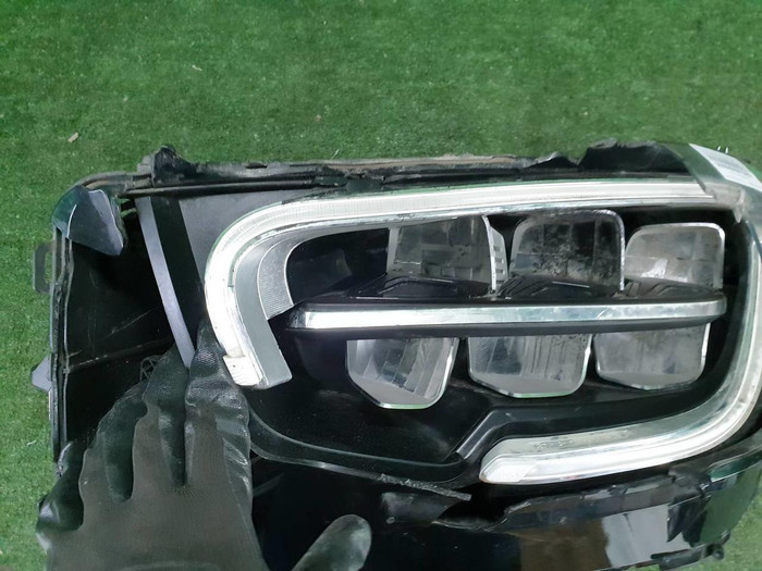 Битая Фара левая Mercedes GLC X253 (2019-2022) LED