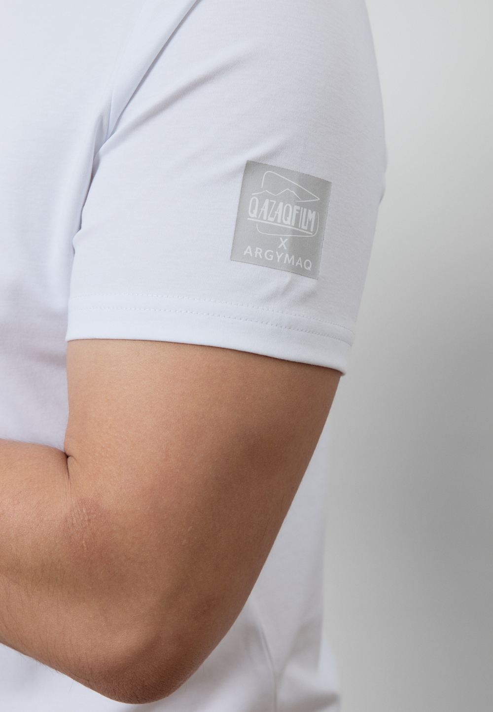 Футболка QYZ ZHINEK WHITE