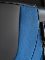 Чехлы Люкс DAF XF 106 (экокожа, черный цвет, синяя вставка)