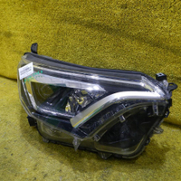Фара правая Toyota RAV4 4 CA40 (2015-2019) LED