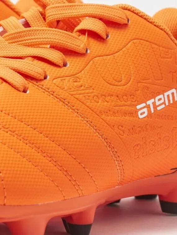 Бутсы футбольные Atemi SD550 MSR, синтетическая кожа, цвет оранжевый, размер 42
