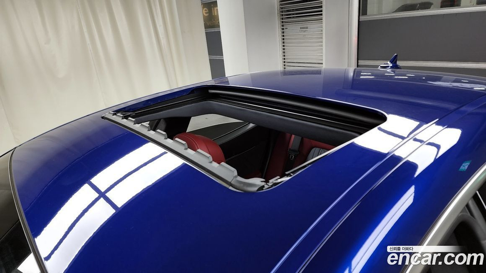 Maserati Ghibli 3.0 GranLusso (10.2021)