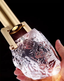 Люстра Gladys One