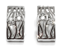 Ювелирные серьги из серебра с белыми фианитами