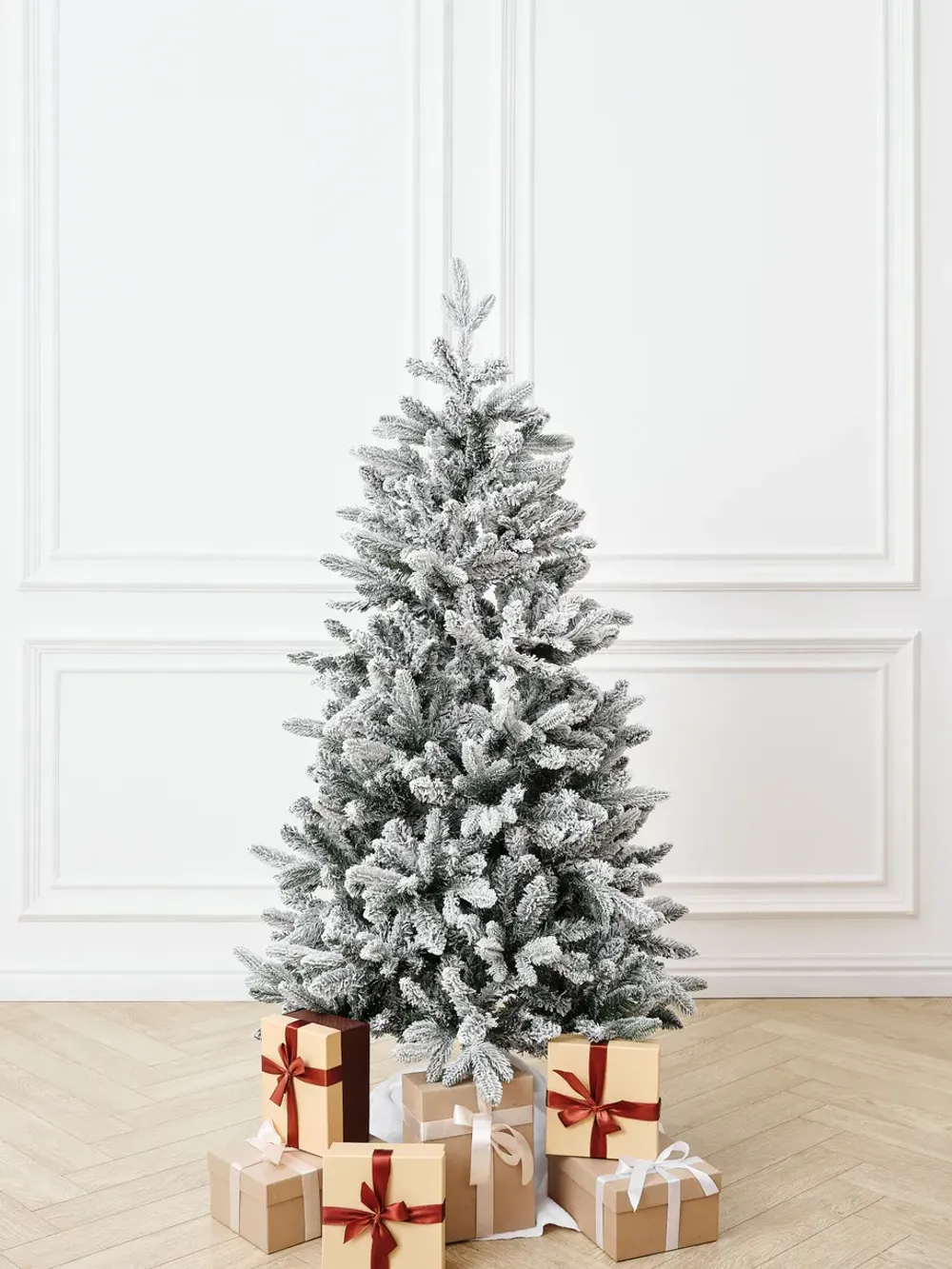 Заснеженная елка «Bourget» Бурже (Литая+пвх) от 1,5 м до 3 м