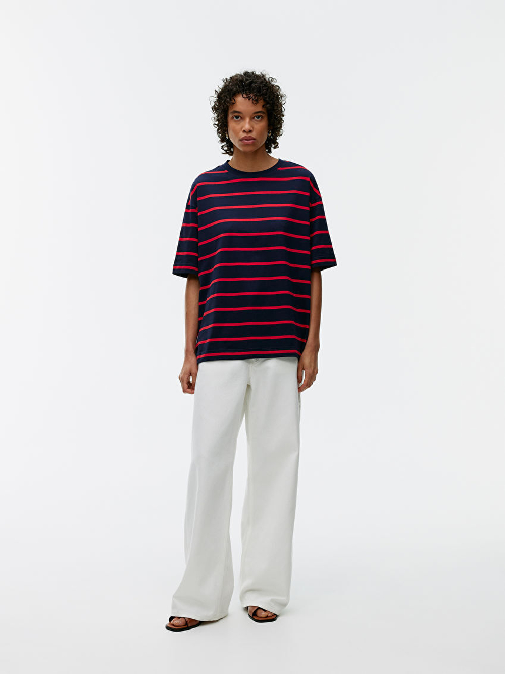 ARKET ФУТБОЛКА ОВЕРСАЙЗ, КРАСНЫЙ/ТЕМНО-СИНИЙ