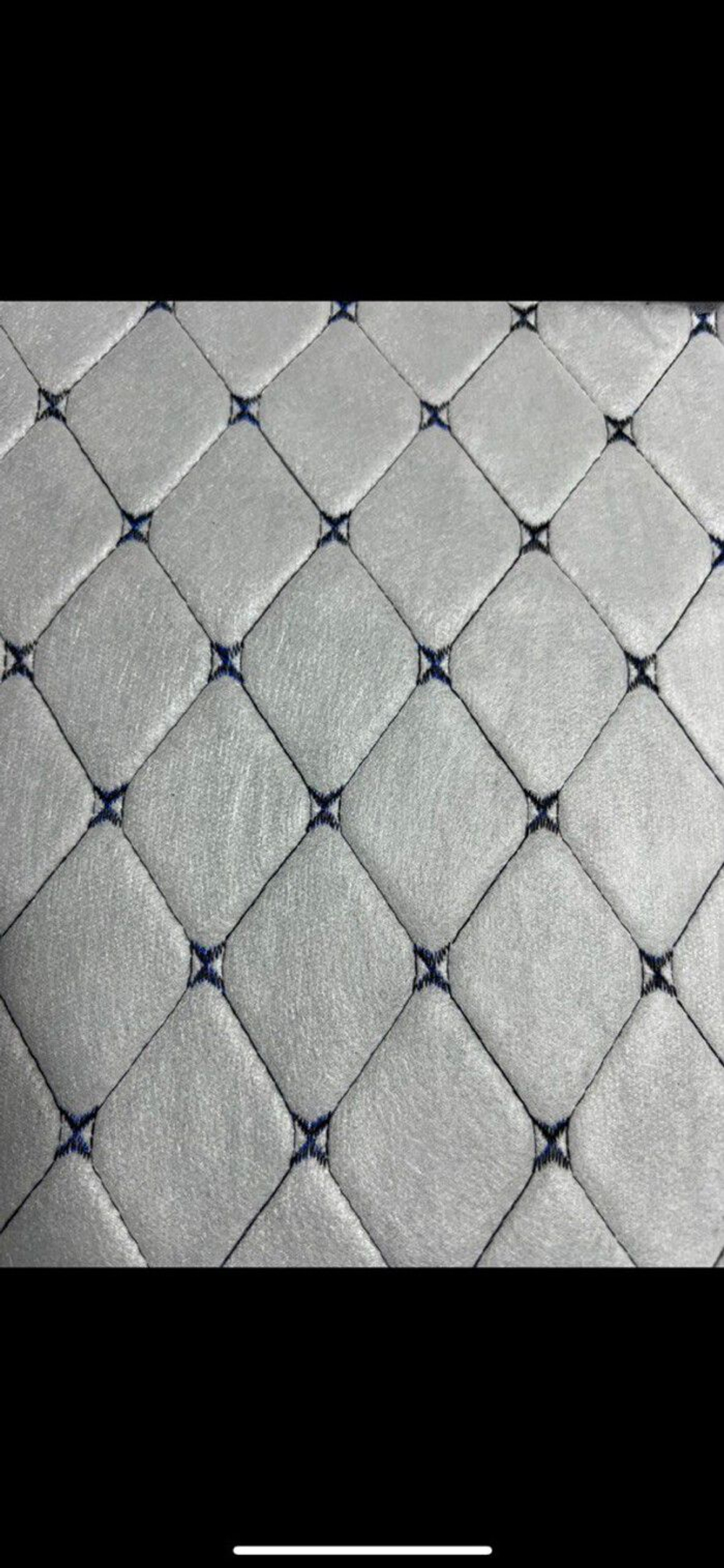 Стёганая чёрная экокожа на поролоне 3 мм. со спанбондом (синяя нить Бабочка) 140см. х 50 см.