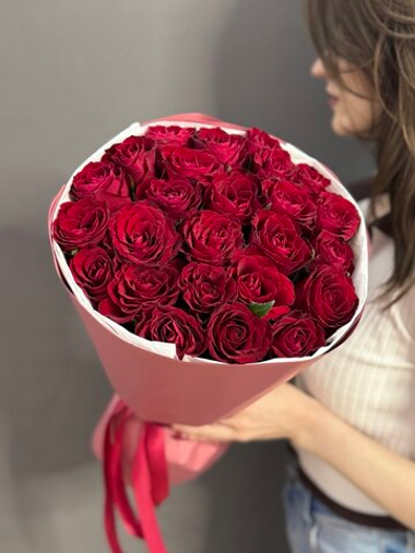 Букет из 25 красных роз (Кения 40 см)
