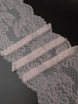 Кружево шантильи эластичное нежно-розовое ширина 21 см
