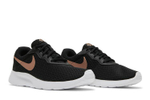 Кроссовки Nike Tanjun (Женская размерная сетка)