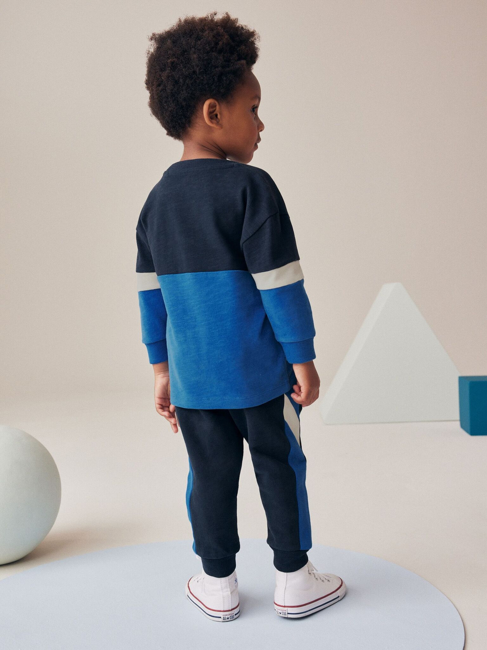 Лонгслив и джоггеры в комплекте для мальчика Next 683-048, Синий