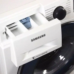 Стиральная машина Узкая Samsung WW65J42E02W (DU)