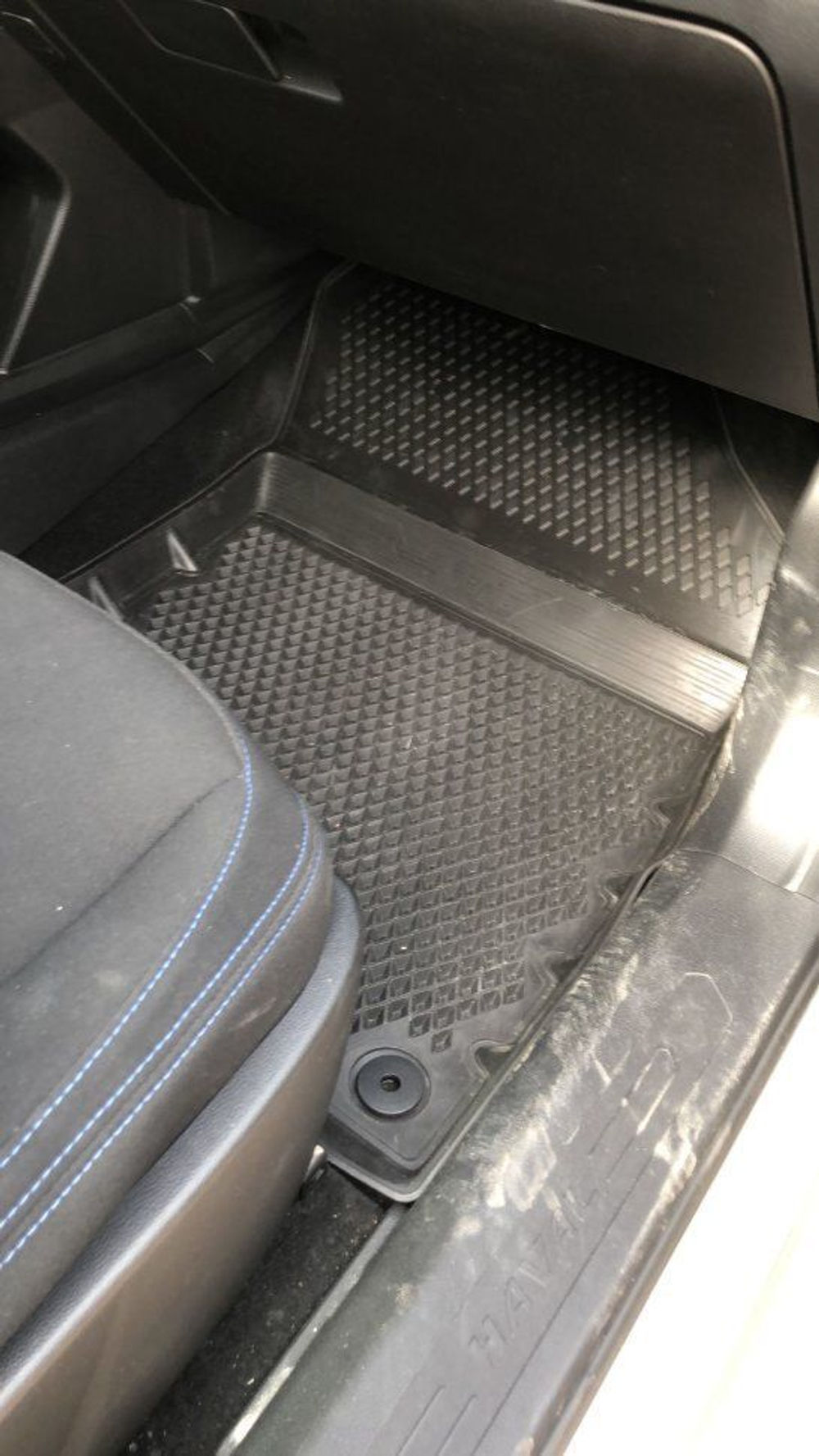 Коврики EVA 3D для Haval Jolion 2WD Delform Premium EVS-2202