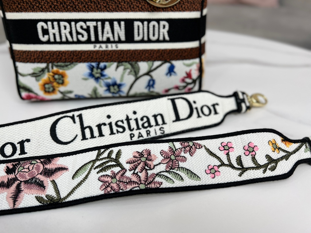Christian Dior Lady D-Lite 24 cm