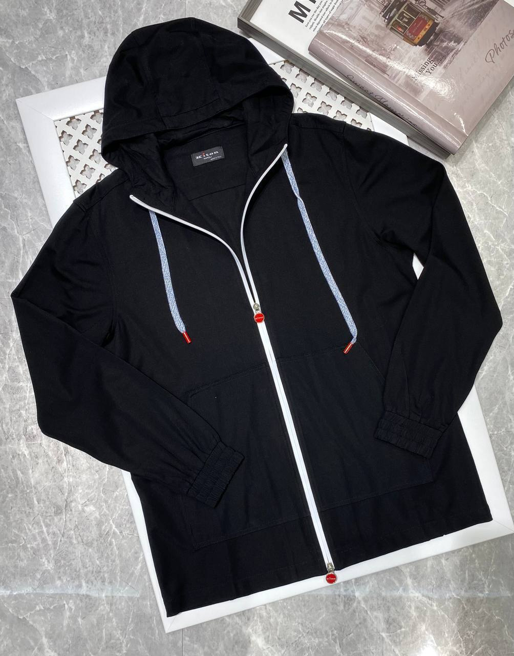 Ветровка Kiton