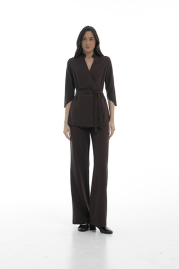 Костюм блуза на запах и брюки клеш